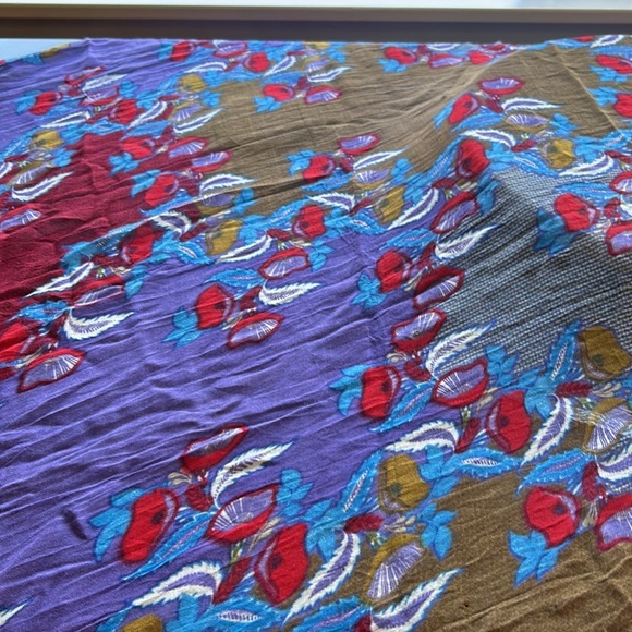 Wrap from Vivante by USA and red hat brooch or pendant for the Red Hat Society - Picture 8 of 17